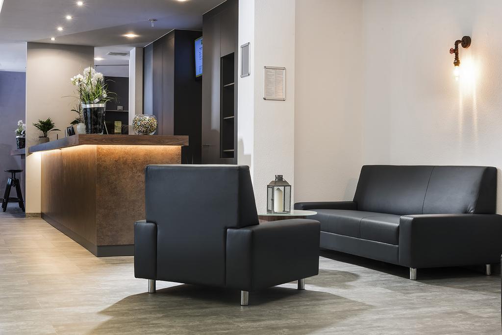 Ibis Styles Hotel גלזנקירכן מראה פנימי תמונה